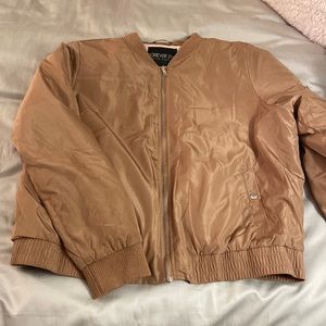 Forever 21 bomber jakcet. Size XXL. Good quality.